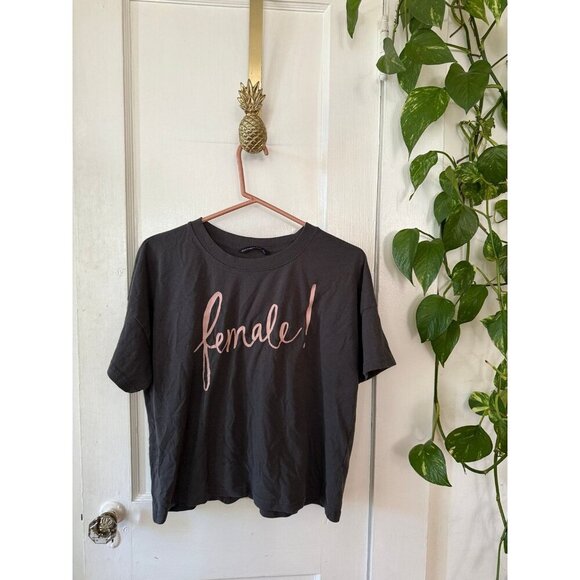 Abercrombie & Fitch women’s size large FEMALE t-shirt - Picture 1 of 8